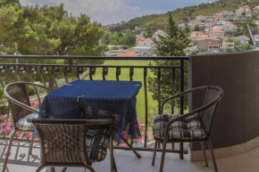 Apartments with WiFi Dugi Rat, Omis - 21251